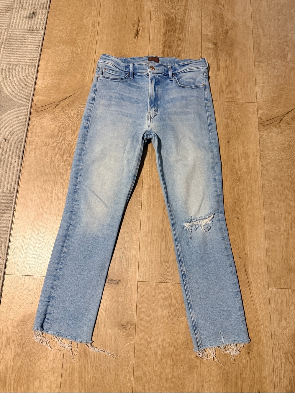 Mother mid rise dazzler ankle fray jeans